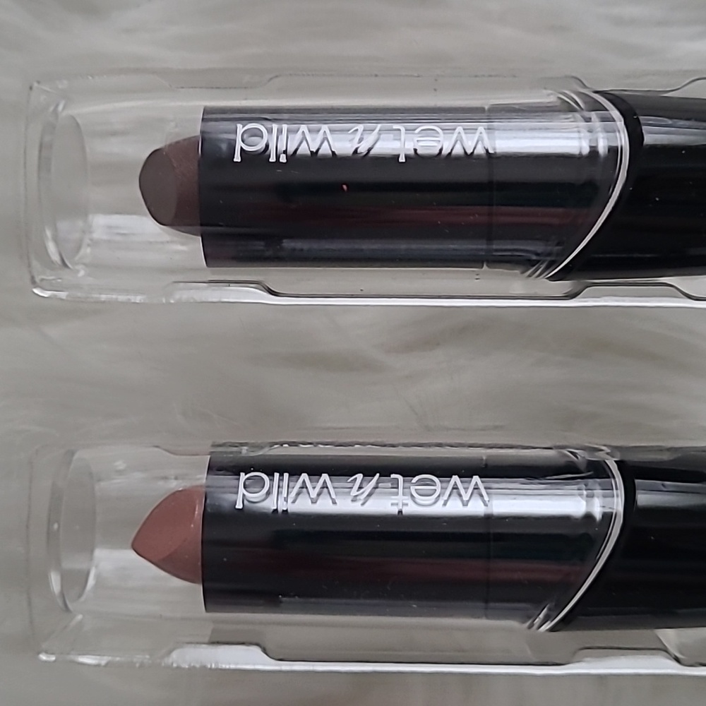 wet n wild HTF Breeze and Cashmere Lipsticks New! 3/$20